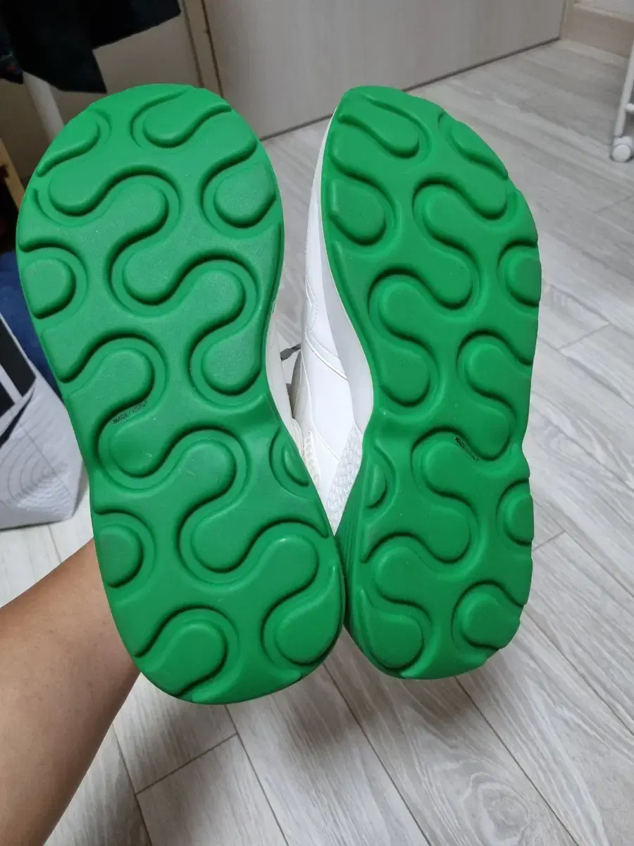 thumbnail-6